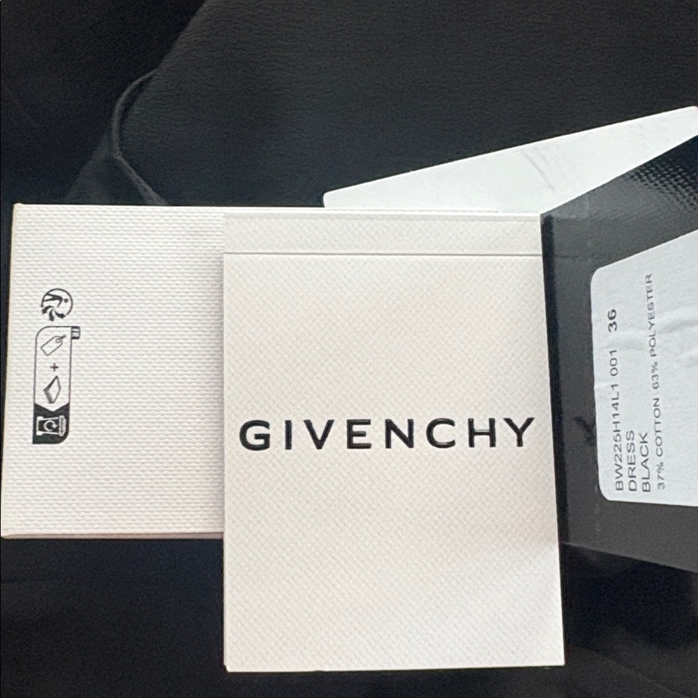 Givenchy 4G-Bow Black Taffeta Mini Dress Size 36/4 NWT - Picture 11 of 12